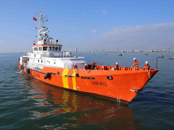 Bà Rịa-Vũng Tàu: 2 ngư dân trôi dạt trên biển được tàu Liberia cứu ảnh 1