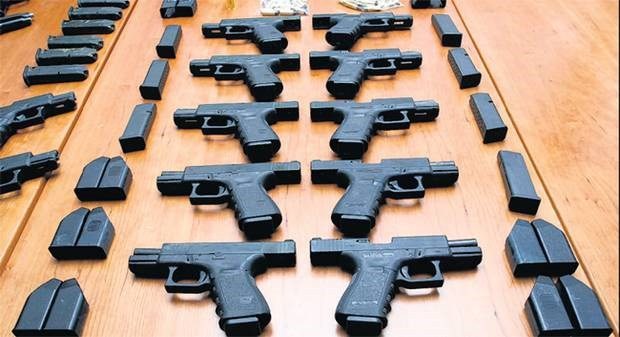 Cơ quan an ninh Nga triệt phá một đường dây buôn lậu vũ khí từ EU ảnh 1