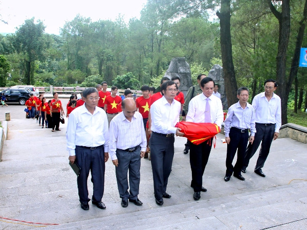 “Tri ân anh hùng liệt sĩ khiến bản thân trở nên tốt hơn, nhân văn hơn” ảnh 1