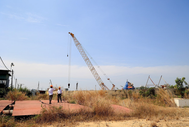 Tổng kho dự trữ 450.000m3 xăng dầu bị ngưng trệ do thiếu vốn ảnh 1