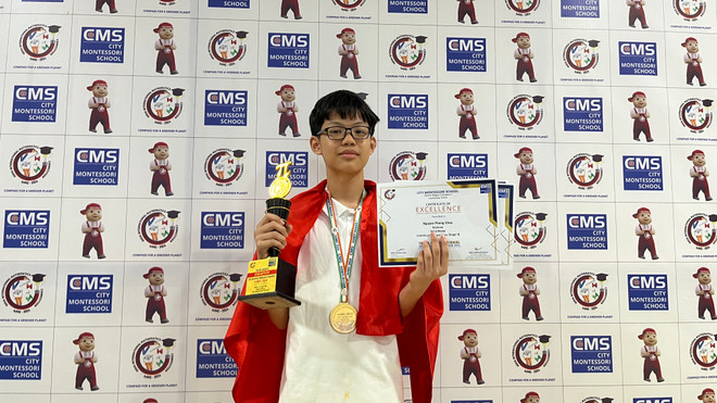 Bạn Nguyễn Phong Châu - THCS Newton 5, Hà Nội, đạt thành tích xuất sắc năm nay. (Nguồn: Vietnam+) vnp_3107doituyenToan.jpg