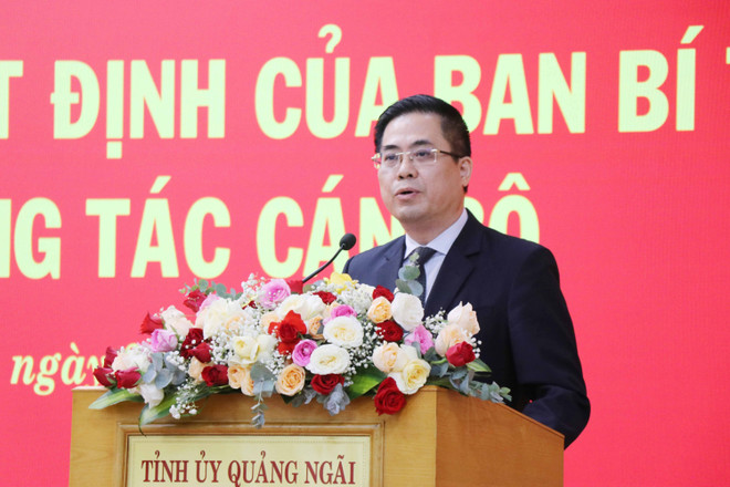 Phó Bí thư Tỉnh ủy Quảng Ngãi Nguyễn Hoàng Giang phát biểu nhận nhiệm vụ. (Ảnh: Phạm Cường/TTXVN) TTXVN_3107nguyenhoanggiang2.jpg
