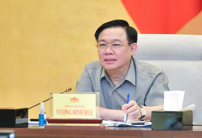 Chủ tịch Quốc hội chủ trì cuộc họp chuẩn bị cho Phiên họp UBTVQH ảnh 1