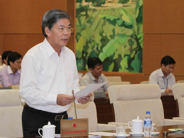 Ủy ban Thường vụ Quốc hội thảo luận dự án Luật khí tượng thủy văn ảnh 1