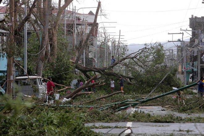 Trung Quốc hỗ trợ Philippines khắc phục hậu quả siêu bão Haima ảnh 1