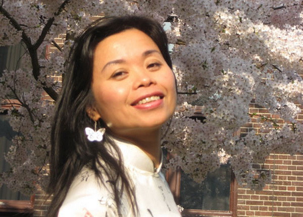 Nhà thơ Việt tham gia bán đấu giá thơ ủng hộ Nepal trên eBay ảnh 2