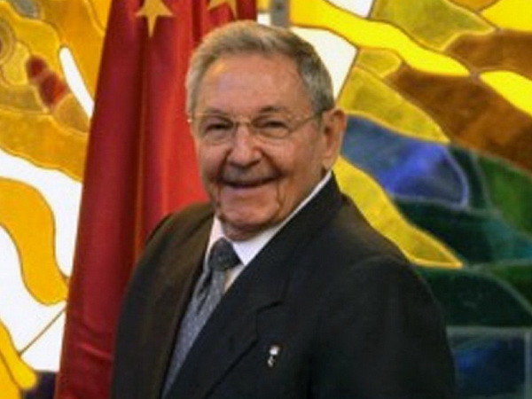 Lãnh đạo gửi điện mừng kỷ niệm Quốc khánh nước Cộng hòa Cuba ảnh 1