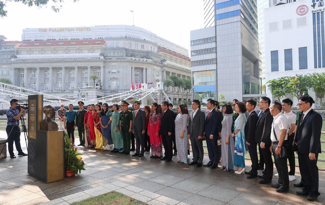 ttxvn_nguoi Viet tai Singapore (2).jpg