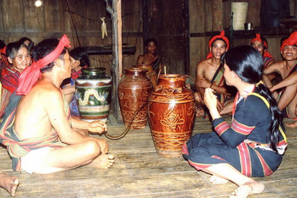 Những phong tục ngày Tết của đồng bào dân tộc thiểu số Việt Nam ảnh 2