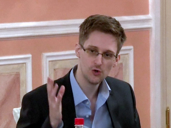 "Mở cửa" bộ dữ liệu mật của Edward Snowden cho báo giới ảnh 1