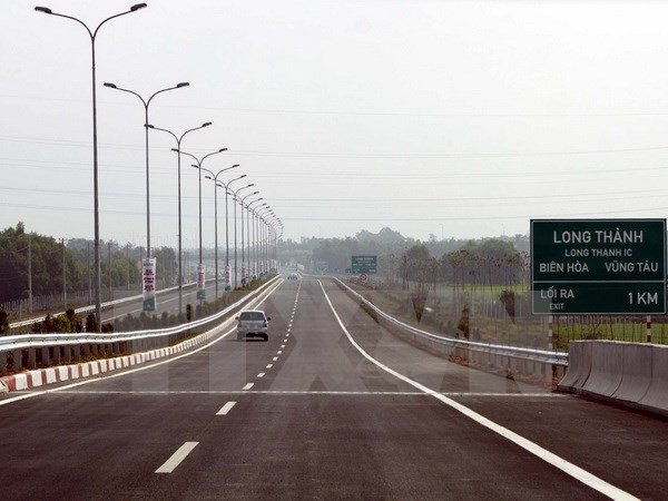 Dự án đường cao tốc Thành phố Hồ Chí Minh-Long Thành-Dầu Giây. (Ảnh: Hoàng Hải/TTXVN) Cao tốc TP. Hồ Chí Minh-Dầu Giây sẽ thu phí kín từ tháng Tư ảnh 1