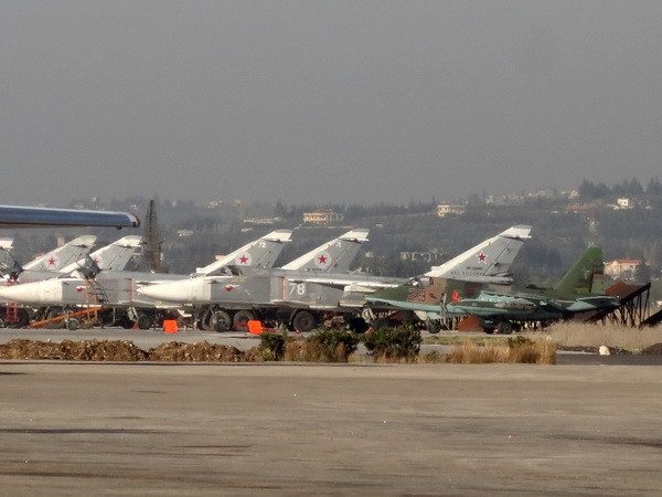 Quân đội Nga đề nghị tổ chức họp khẩn với Mỹ về vấn đề Syria ảnh 1