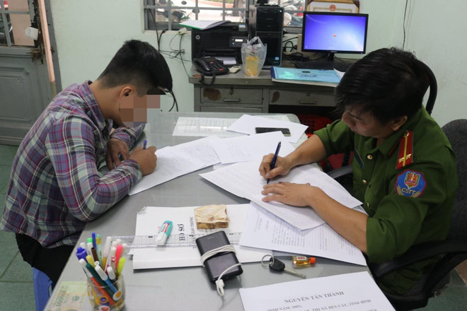 Xử phạt nam thanh niên đi xe máy bốc đầu rồi quay phim đưa lên mạng ảnh 1