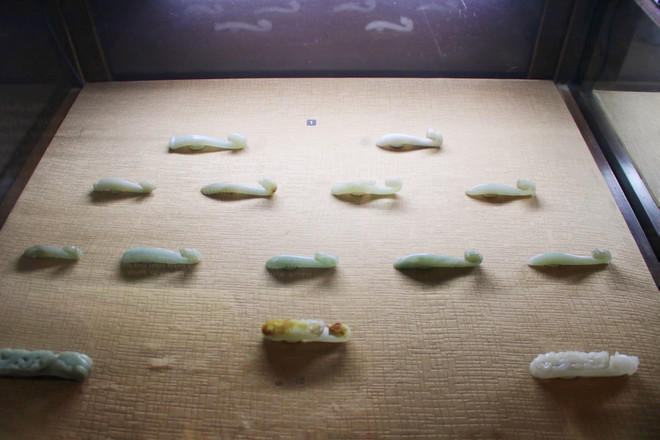 Bảo tàng Lịch sử TP.HCM mở kho cổ ngọc giới thiệu đến công chúng ảnh 2