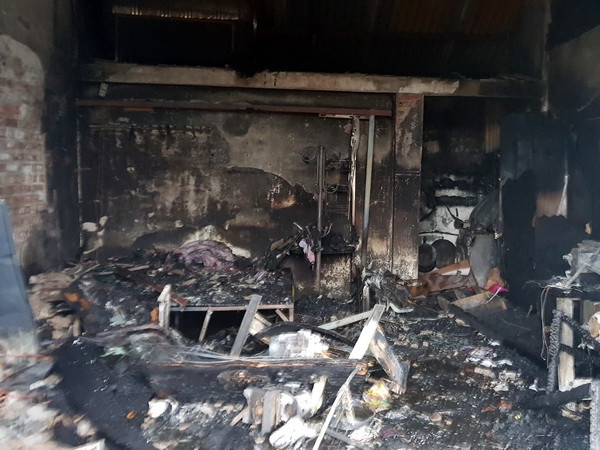 Nam Định: Cháy nhà dữ dội trong đêm, mẹ và 2 con nhỏ tử vong ảnh 1