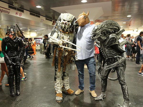 Italy hiện thức hóa giấc mơ điện ảnh tại bến tàu điện ngầm ảnh 1