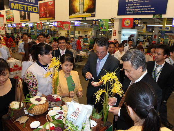 Metro khởi động chương trình “Người Việt tin dùng hàng Việt” ảnh 1