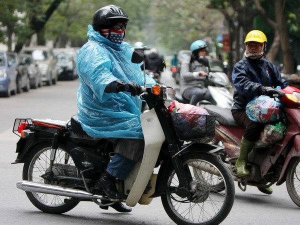 Không khí lạnh tràn về, Bắc Bộ đêm nay trời trở rét ảnh 1