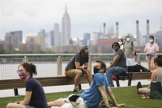 New York triển khai bữa ăn ngoài trời, Rio de Janeiro mở lại nhà hàng ảnh 1