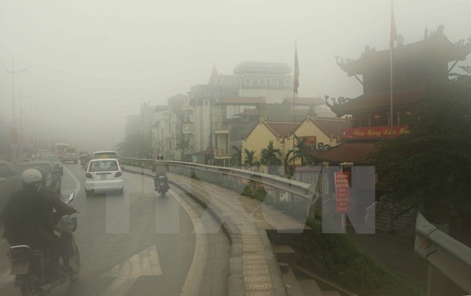 Sóng lạnh nhỏ tác động làm Bắc Bộ có sương mù nhẹ, Nam Bộ khô nóng ảnh 1