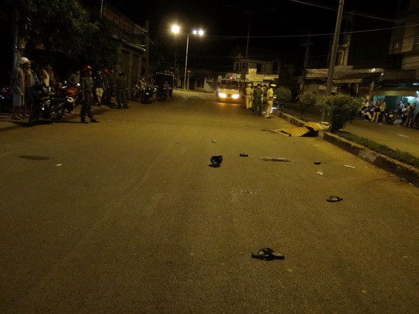 Tai nạn giao thông nghiêm trọng làm 5 người thương vong ảnh 1