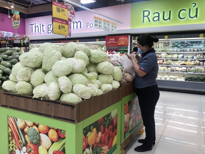 ​TP.HCM đủ nguồn cung trước sức mua hàng hóa thiết yếu tăng đột biến ảnh 1