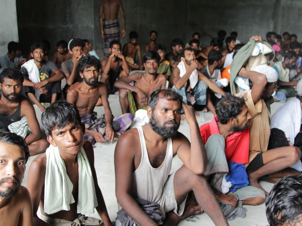 Bangladesh có kế hoạch chuyển hàng nghìn người Rohingya ra đảo ảnh 1