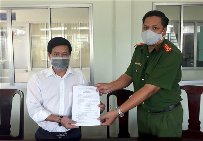 Sóc Trăng xử phạt một lương y có bài thuốc trị COVID-19 sai sự thật ảnh 1