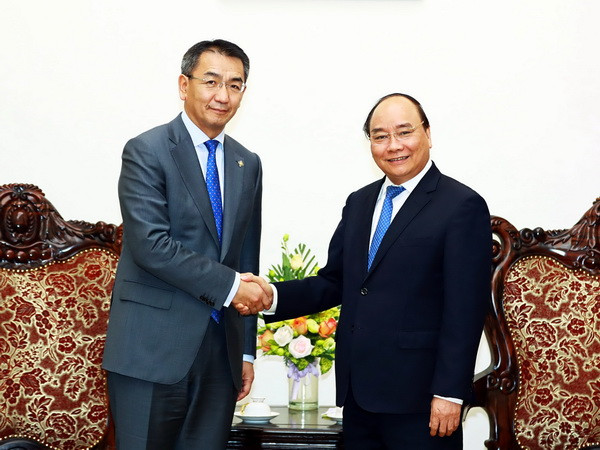 Thủ tướng Nguyễn Xuân Phúc tiếp Bộ trưởng Ngoại giao Mông Cổ ảnh 1