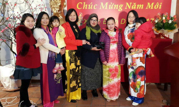 Cộng đồng người Việt Nam tại Algeria vui mừng đón Xuân Đinh Dậu ảnh 2