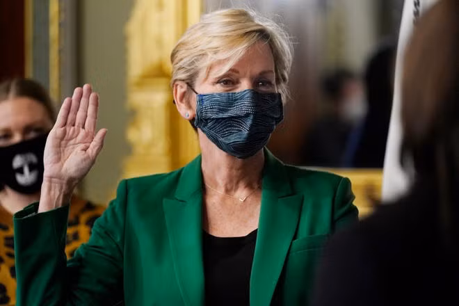 Thượng viện Mỹ xác nhận bà Jennifer Granholm làm Bộ trưởng Năng lượng ảnh 1