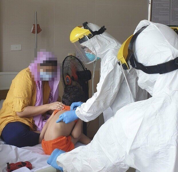 Hà Nội phân luồng tiếp nhận điều trị bệnh nhân COVID-19 theo 4 cấp độ ảnh 2