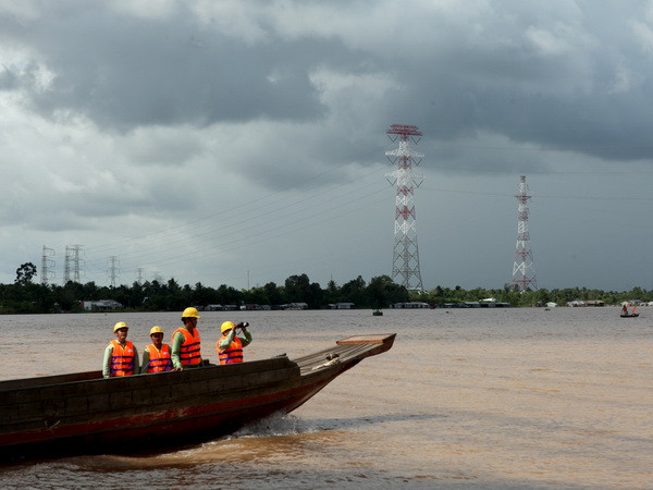Gió mùa đông bắc ảnh hưởng đến Bắc Bộ gây mưa rào và dông ảnh 1