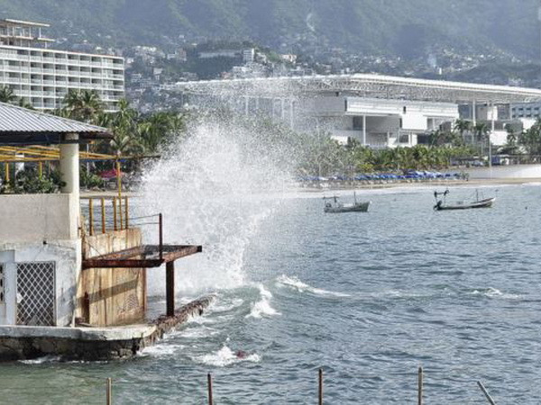 Cơn bão lớn Simon đe dọa bán đảo Baja California của Mexico ảnh 1