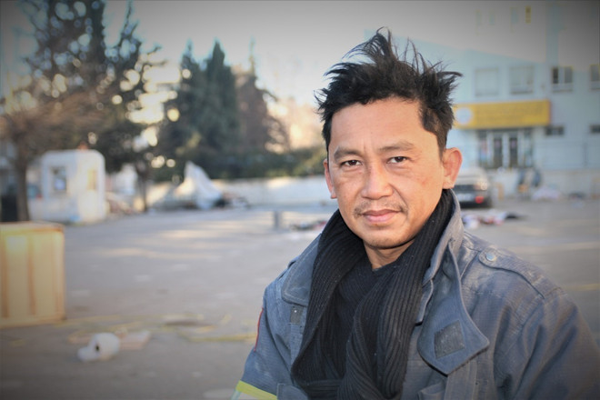 Cảm xúc vỡ òa của lính cứu hộ Việt Nam khi cứu sống nạn nhân động đất ảnh 2