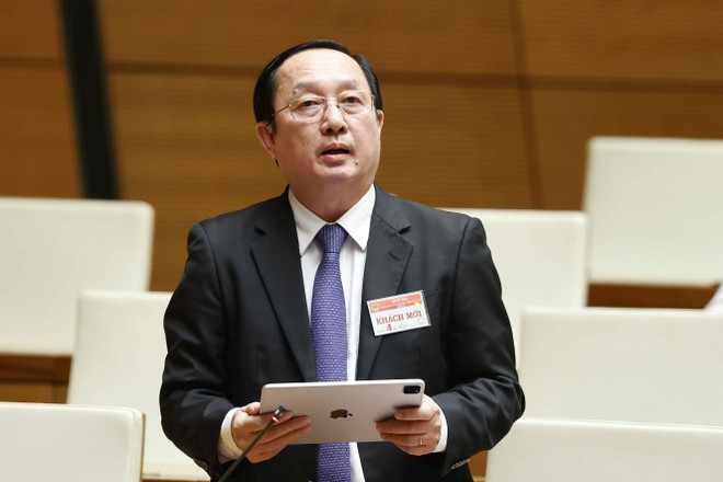 Bộ trưởng Bộ Khoa học và Công nghệ Huỳnh Thành Đạt phát biểu giải trình, làm rõ một số vấn đề đại biểu Quốc hội nêu. (Ảnh: Doãn Tấn/TTXVN) Lãng phí làm ảnh hưởng đến khai thác tiềm lực để phát triển đất nước ảnh 2