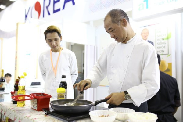 Đoàn doanh nghiệp Hàn Quốc dự Vietnam Foodexpo và Vietnam Foodtech ảnh 1