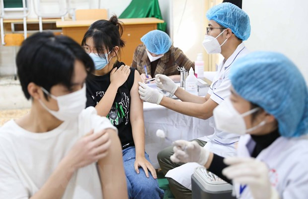 Tiêm vaccine cho trẻ để giảm thiểu dấu hiệu chuyển nặng của bệnh ảnh 1