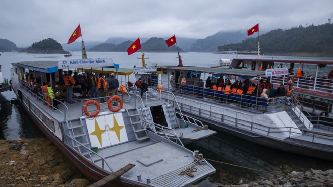 Vùng hồ Hòa Bình đảm bảo an toàn đường thủy nội địa mùa lễ hội ảnh 1