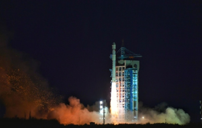 Trung Quốc phóng thành công 5 vệ tinh cùng với một tên lửa đẩy ảnh 1