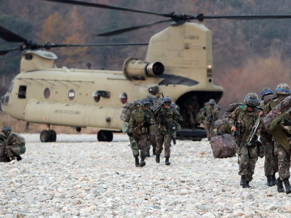 Chuyên gia Hàn Quốc đề nghị tăng ngân sách quốc phòng 2,8 tỷ USD ảnh 1