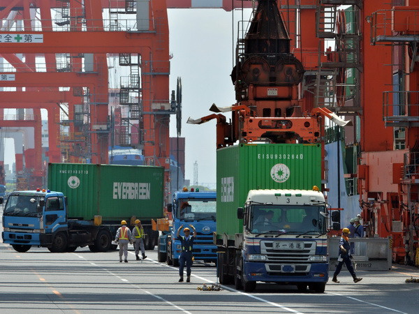 Nhật Bản sẽ tăng gấp đôi các hiệp định đầu tư với nước ngoài ảnh 1