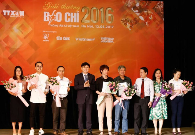 Giải báo chí TTXVN: Bước trưởng thành mới trong công tác thông tin ảnh 1