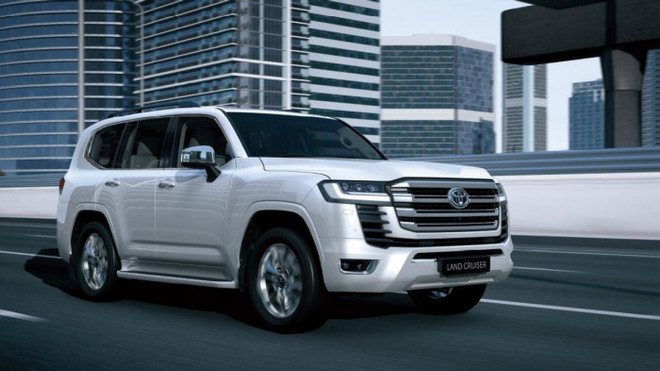 Những mẫu ôtô đang bán ‘đội giá’ cao ngất ngưởng trong dịp cuối năm ảnh 2