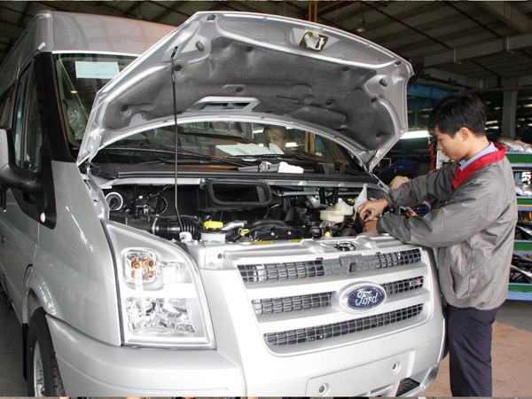 Doanh số ôtô tại Việt Nam tăng mạnh trong những ngày giáp Tết ảnh 1