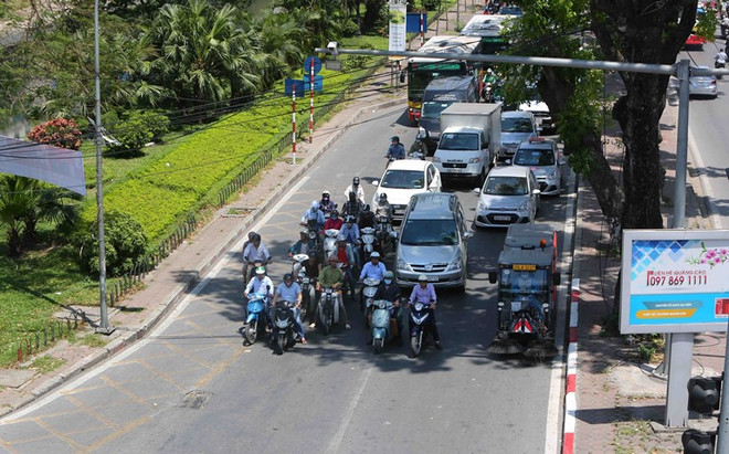 Bắc Bộ tiếp tục nắng nóng với nhiệt độ cao, có nơi trên 37 độ C ảnh 1