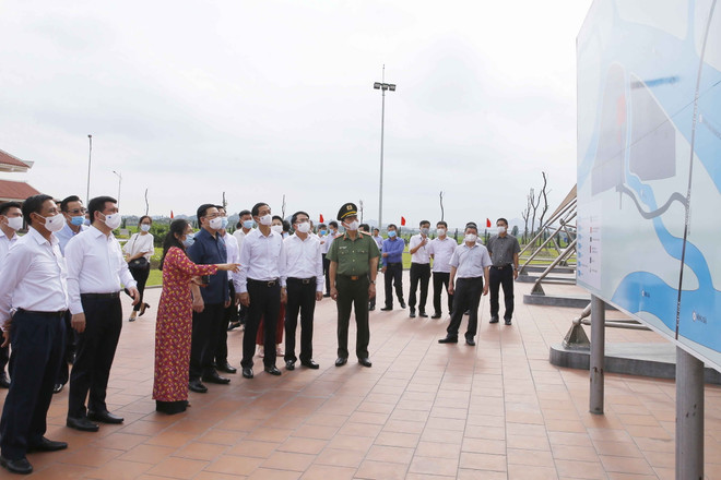 Chủ tịch Quốc hội dự Lễ khởi công Dự án cải tạo, nâng cấp Quốc lộ 10 ảnh 1