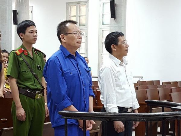 Chuyển tội danh 2 bị cáo trong vụ sai phạm tại Dự án B5 Cầu Diễn ảnh 1