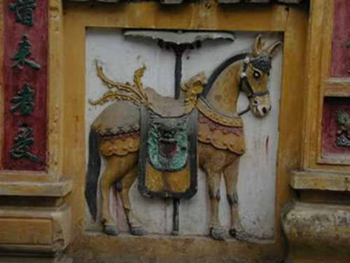 Tìm hiểu con ngựa trong nghệ thuật tạo hình Việt Nam ảnh 3