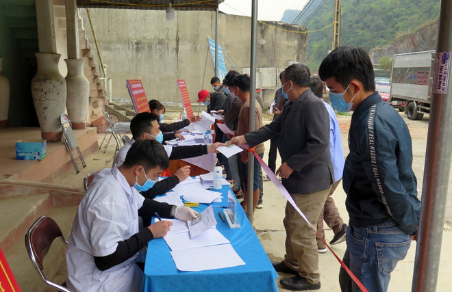 Dịch COVID-19: Sơn La cho phép nhà hàng, quán ăn hoạt động trở lại ảnh 1